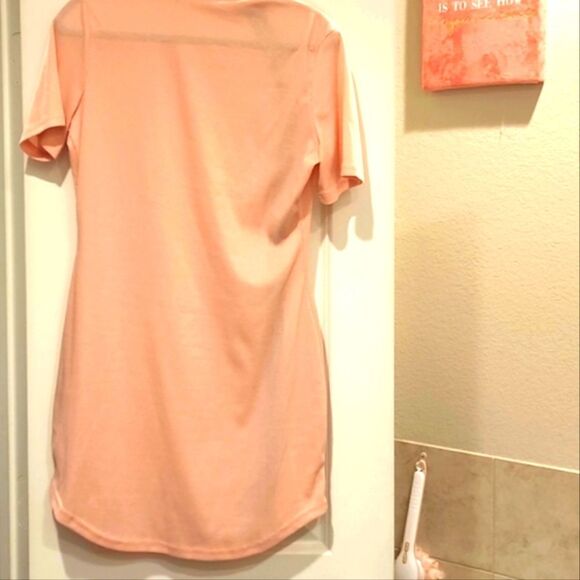 So Chic Front Zip Ribbed S/S Mini Dress - Picture 3 of 5